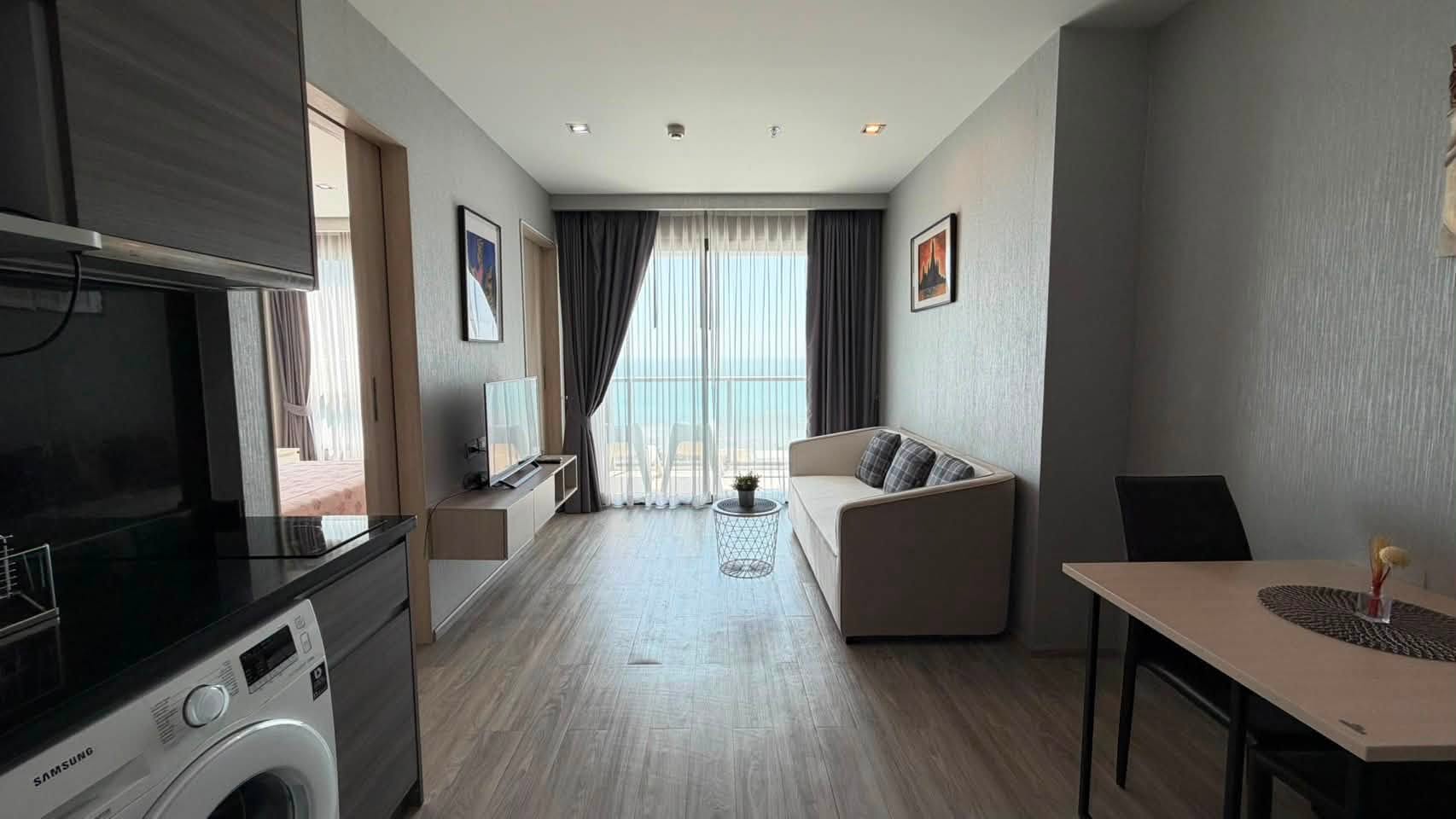 Premium Condo 1 Bed, 1 Bath 43.56 SQM. @ Aeras Condo