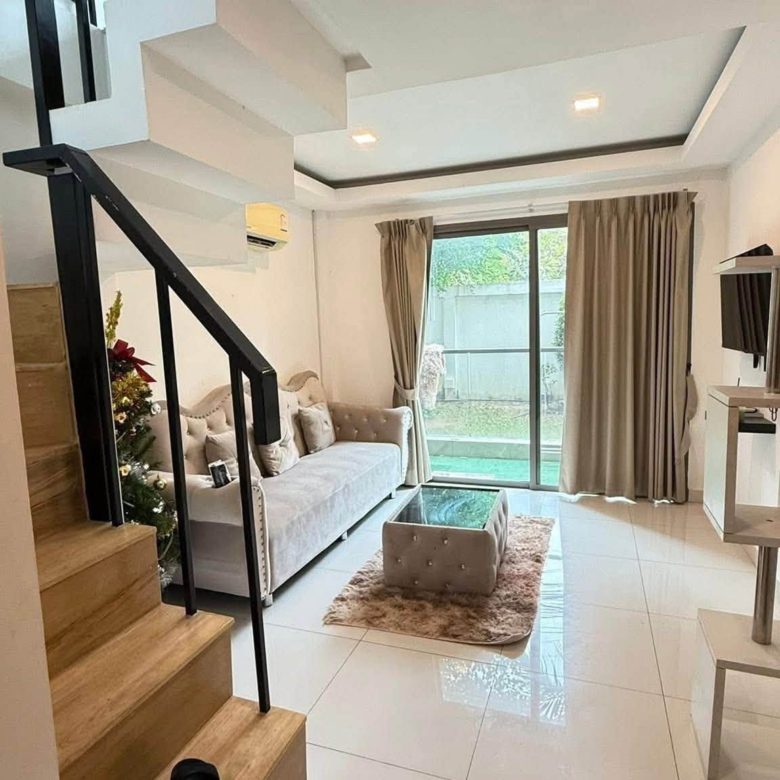 Loft Style Duplex Condo 48 SQM. @ Laguna Beach Resort 2