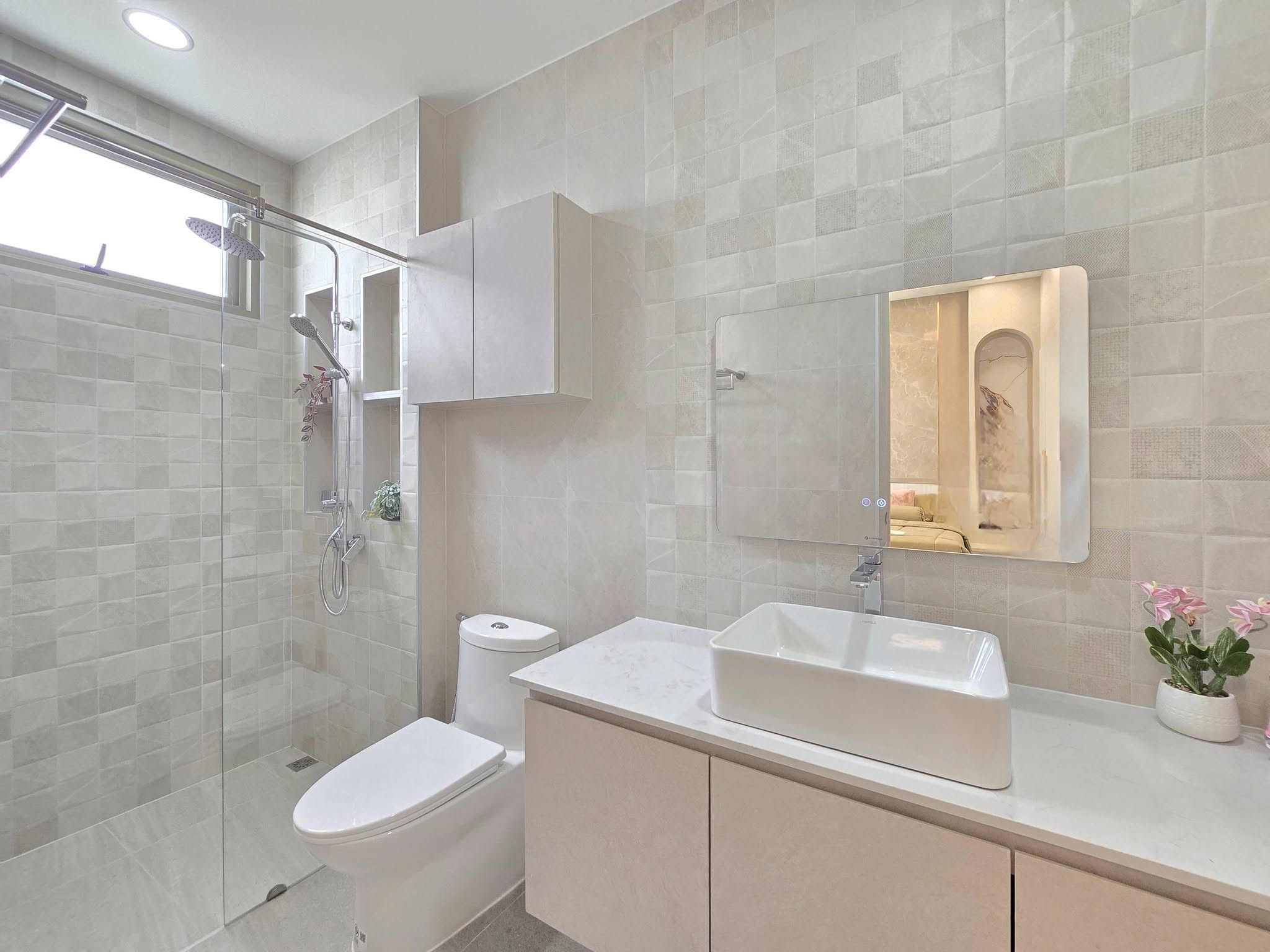 Luxury Pool Villa 4 Bed, 4 Bath 130 SQW. @ Soi Pornprapha Nimit 19