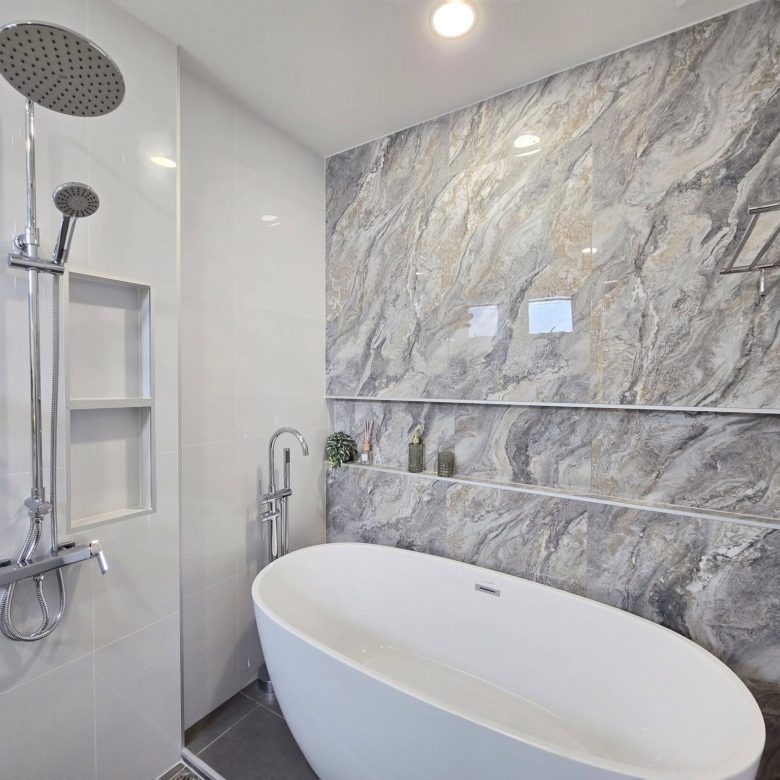 Luxury Pool Villa 4 Bed, 4 Bath 130 SQW. @ Soi Pornprapha Nimit 19