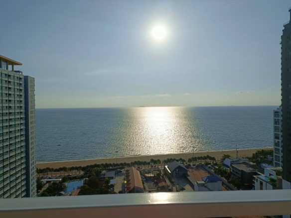 180-Degree View Condo 2 Bed, 2 Bath 71 SQM.@ Lumpini Park Beach Jomtien
