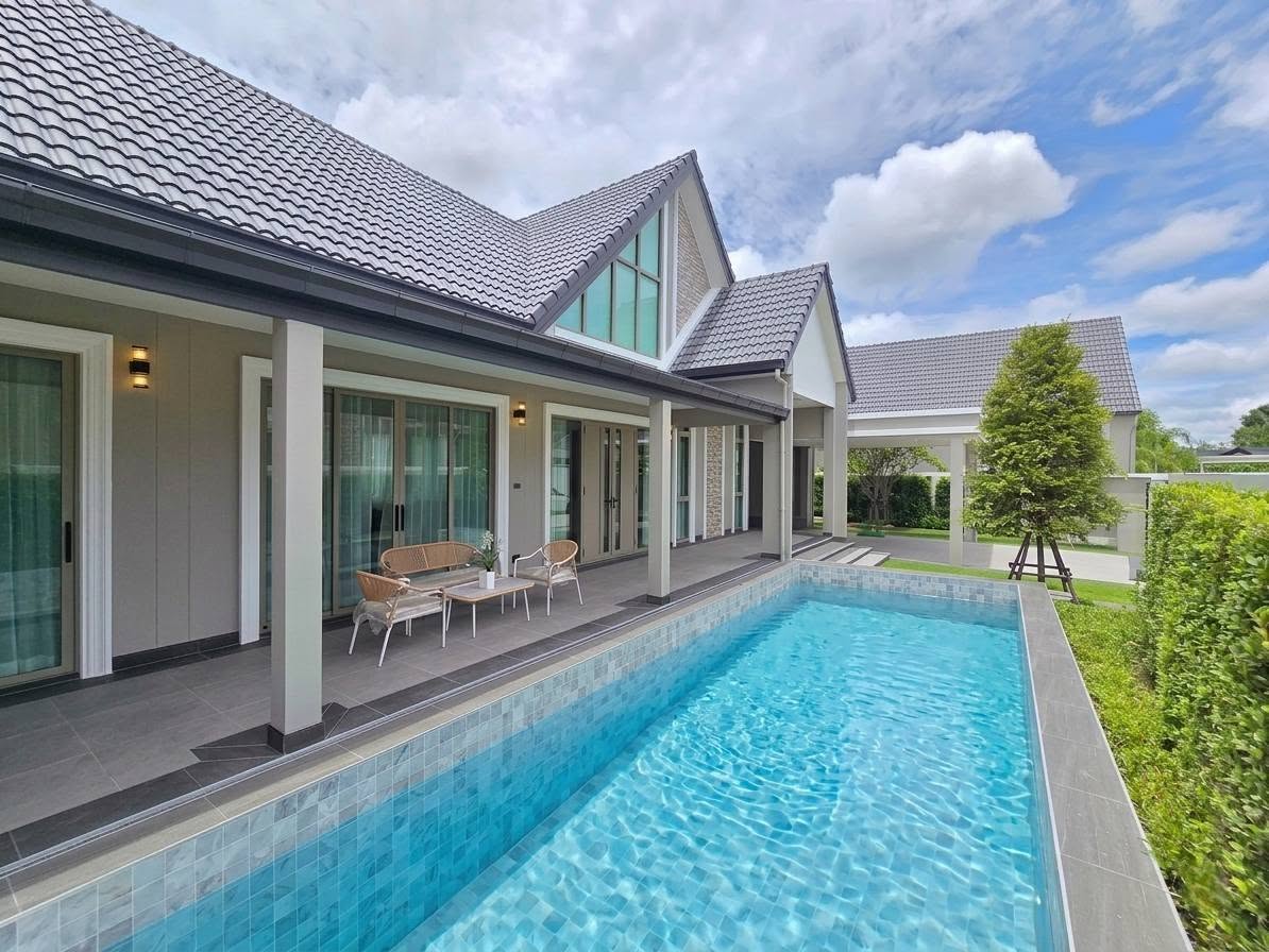 773981621_2169576020616250_2015341609838382110_n Luxury Pool Villa 4 Bed, 4 Bath 130 SQW. @ Soi Pornprapha Nimit 19