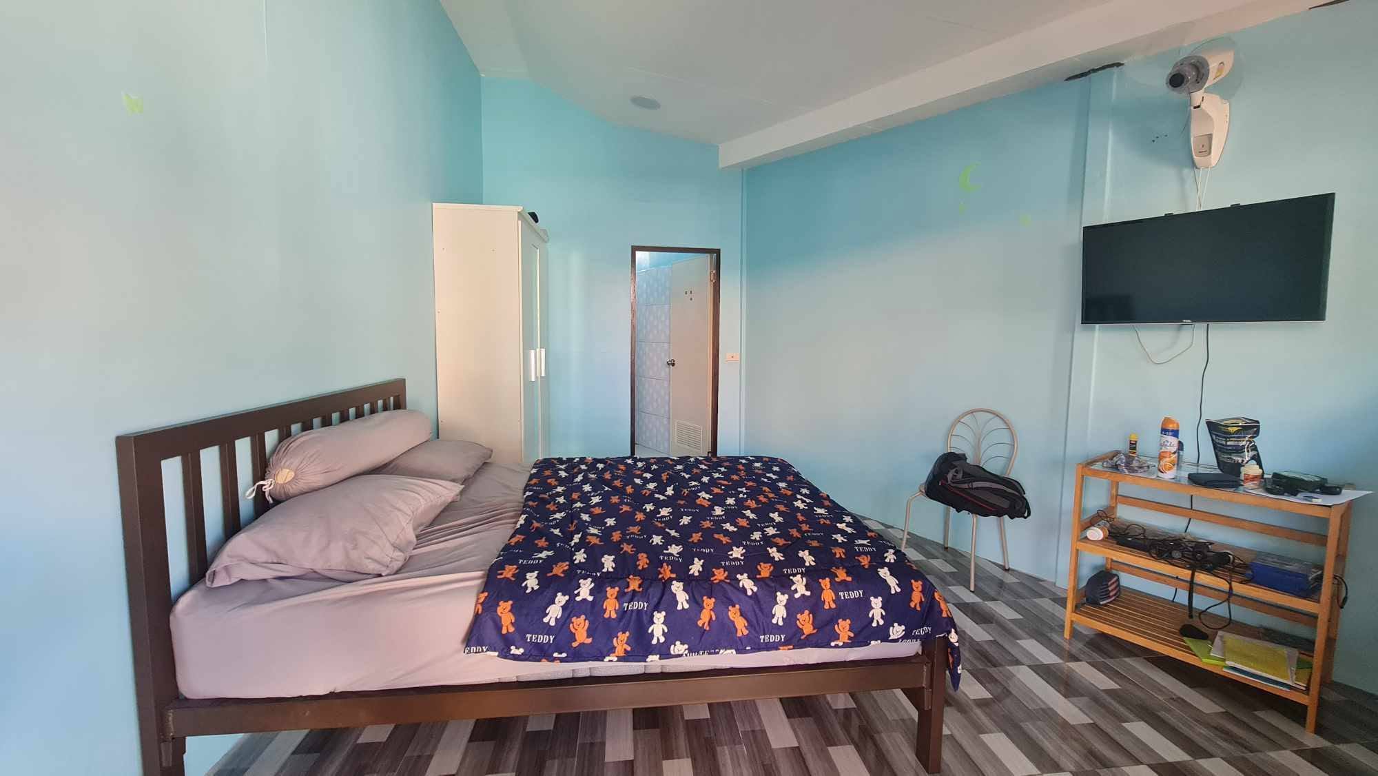 Nice home in a top location  3 Bed, 3 Bath 56 SQW.@ Bann Ekmongkol 8