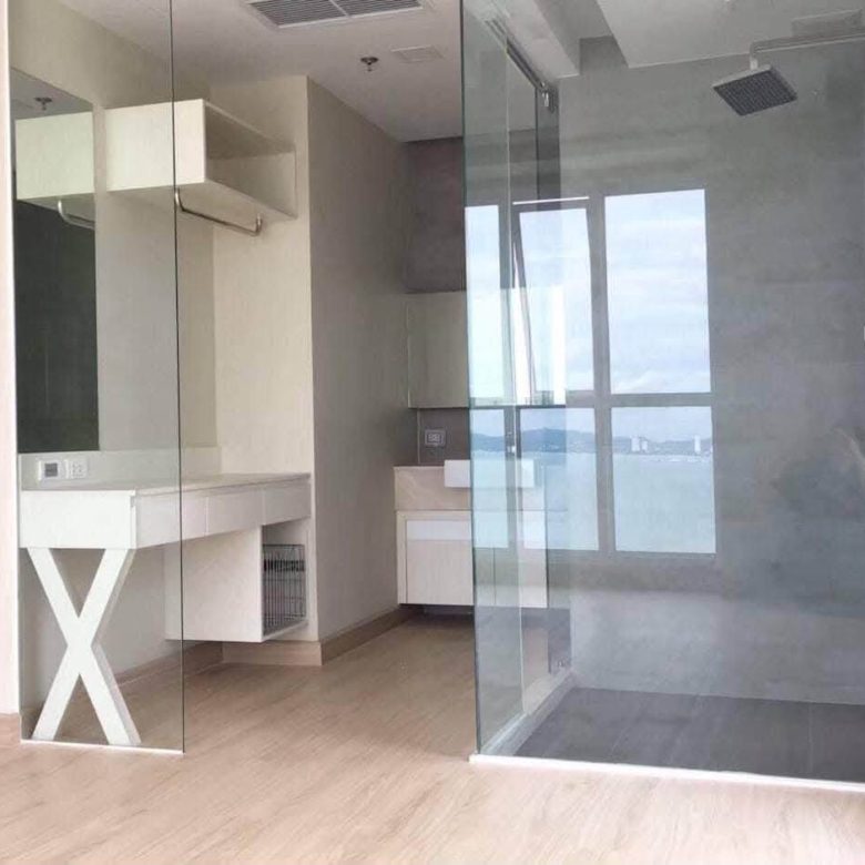 Desirable Condo 1 Bed, 1 Bath 40 SQM.@ Cetus Beachfront Pattaya