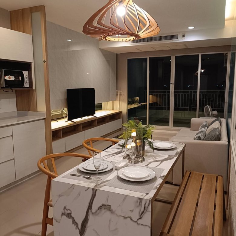 180-Degree View Condo 2 Bed, 2 Bath 71 SQM.@ Lumpini Park Beach Jomtien