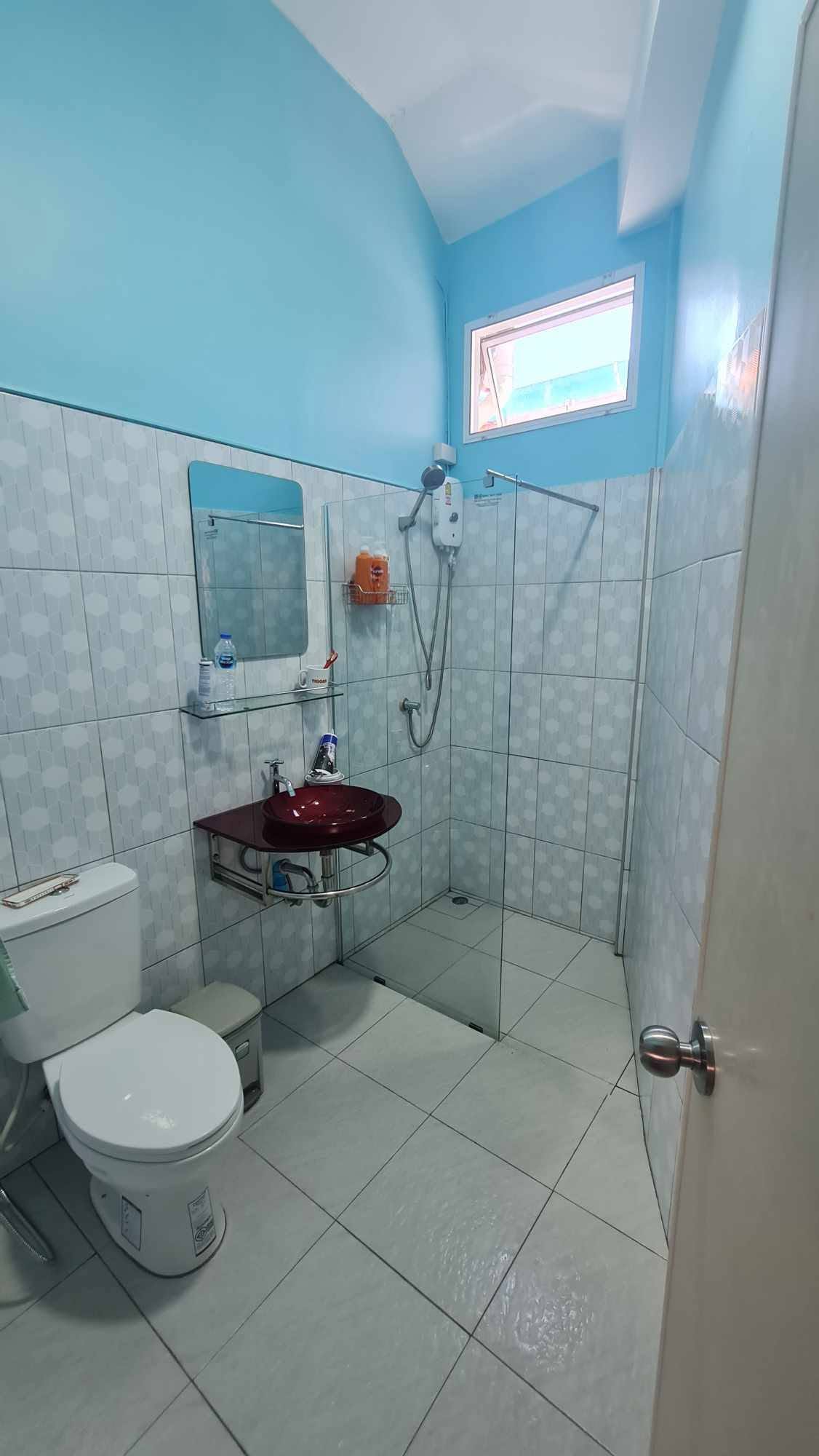 Nice home in a top location  3 Bed, 3 Bath 56 SQW.@ Bann Ekmongkol 8