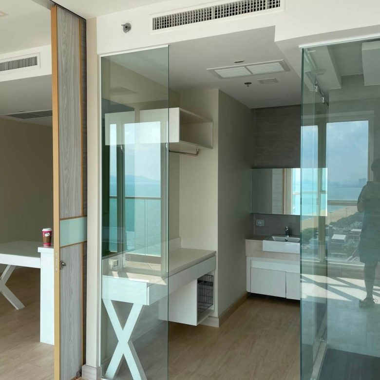Desirable Condo 1 Bed, 1 Bath 40 SQM.@ Cetus Beachfront Pattaya