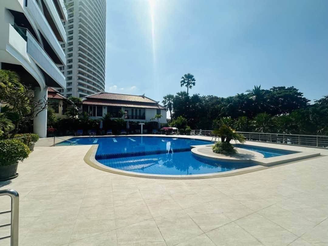 Lucrative Condo 3 Bed, 3 Bath 245 SQM.@ Bann Hard U Thong Pattaya