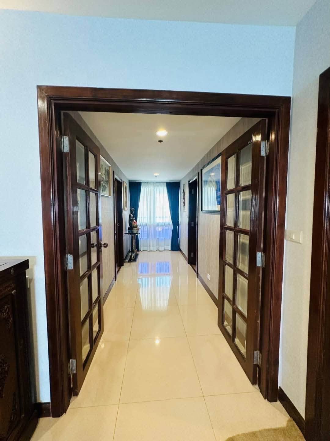 Lucrative Condo 3 Bed, 3 Bath 245 SQM.@ Bann Hard U Thong Pattaya