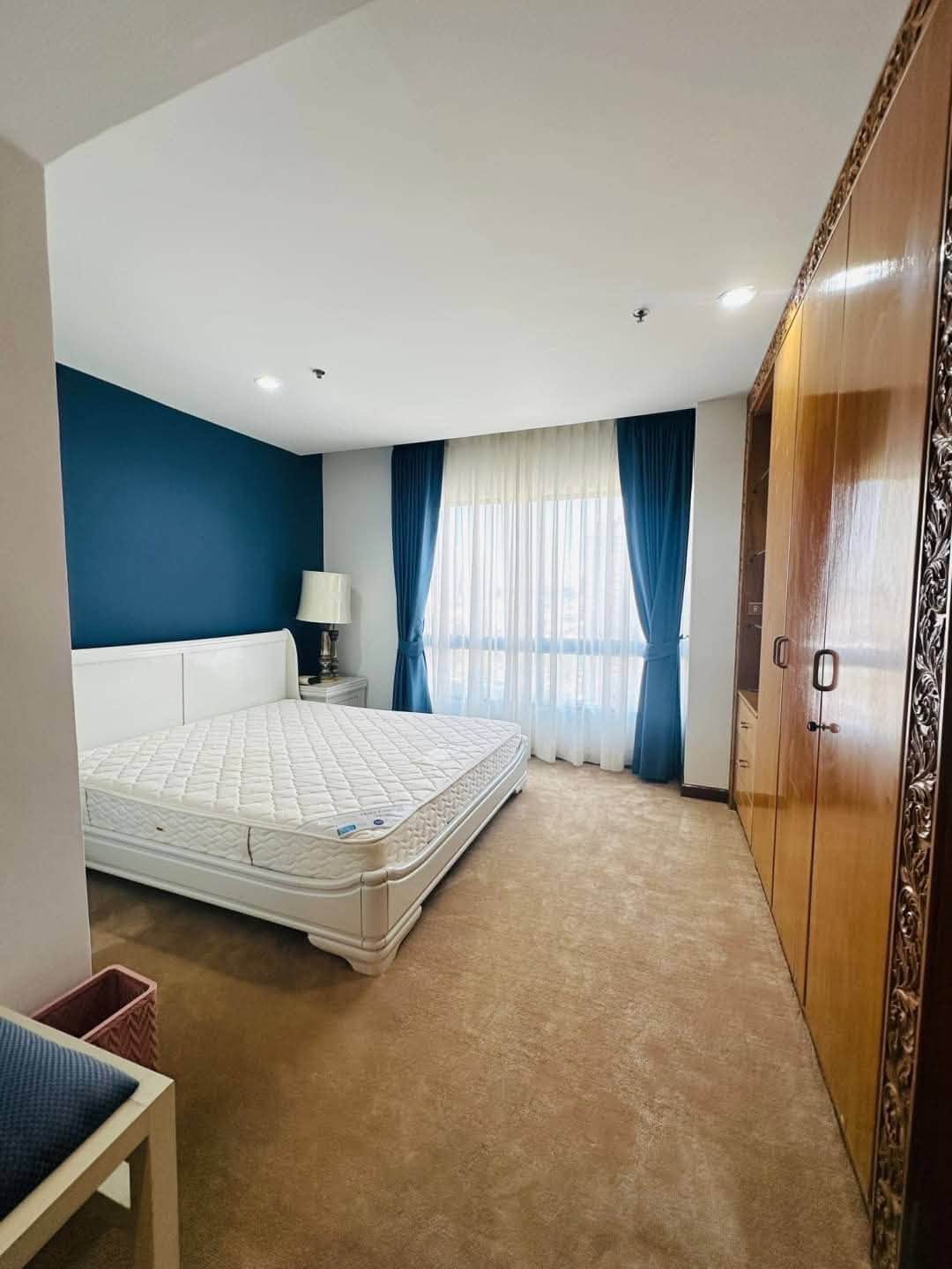 Lucrative Condo 3 Bed, 3 Bath 245 SQM.@ Bann Hard U Thong Pattaya