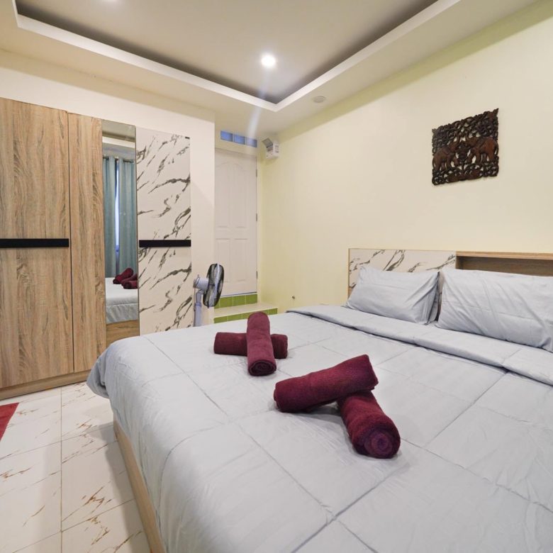 Luxury 2-Story Pool Villa in Grand TW Home 2 – South Pattaya