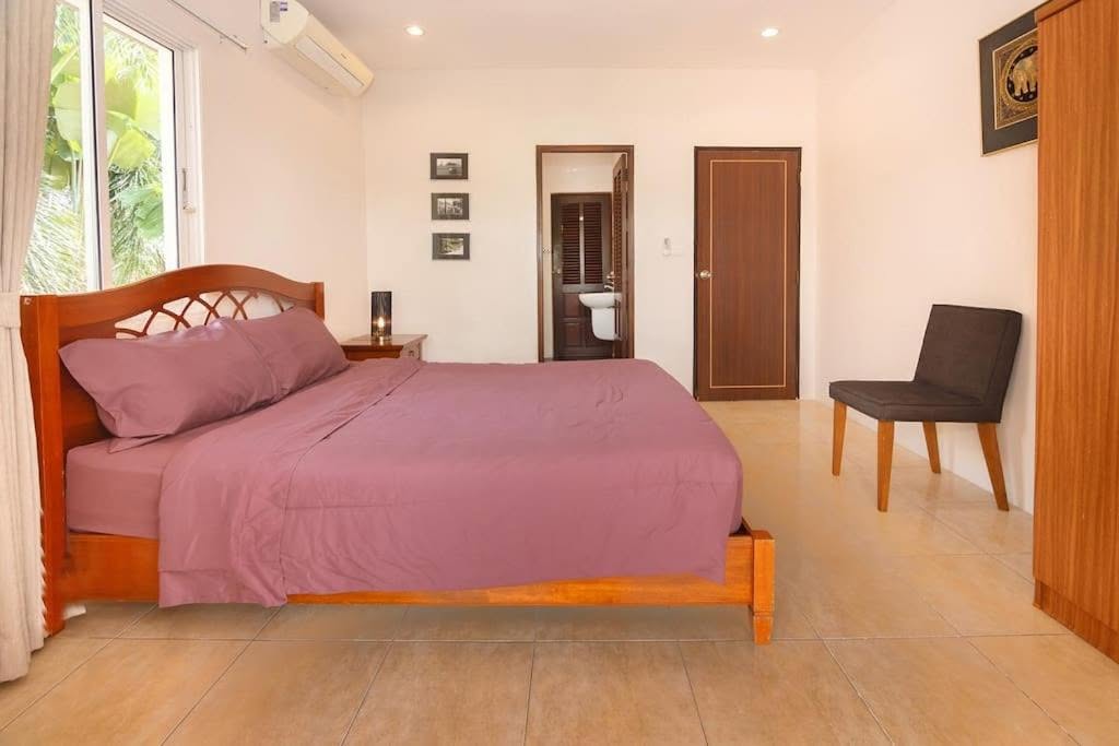 EXCLUSIVITY FOR SALE: Magnificent 2-Story Pool Villa in Thappraya Road – Pattaya