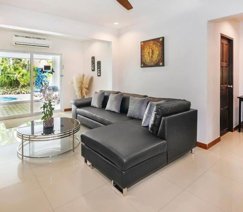 EXCLUSIVITY FOR SALE: Magnificent 2-Story Pool Villa in Thappraya Road – Pattaya