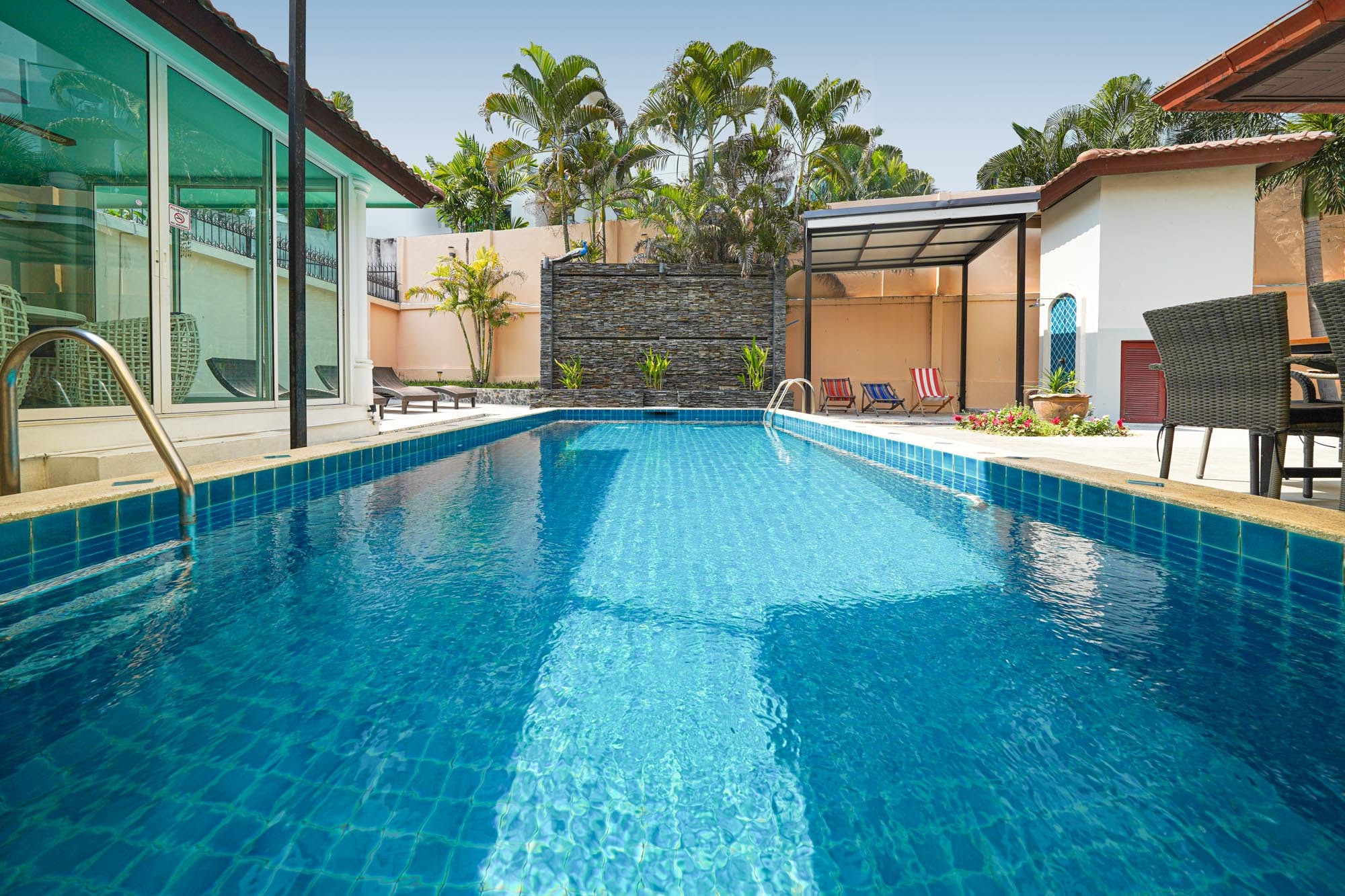 Luxury 2-Story Pool Villa in Grand TW Home 2 – South Pattaya