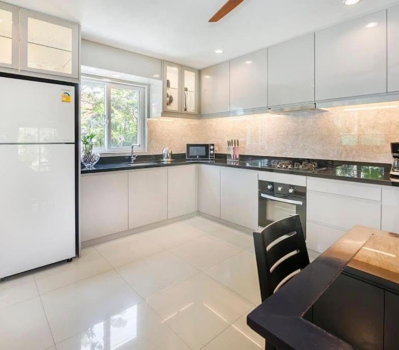 EXCLUSIVITY FOR SALE: Magnificent 2-Story Pool Villa in Thappraya Road – Pattaya