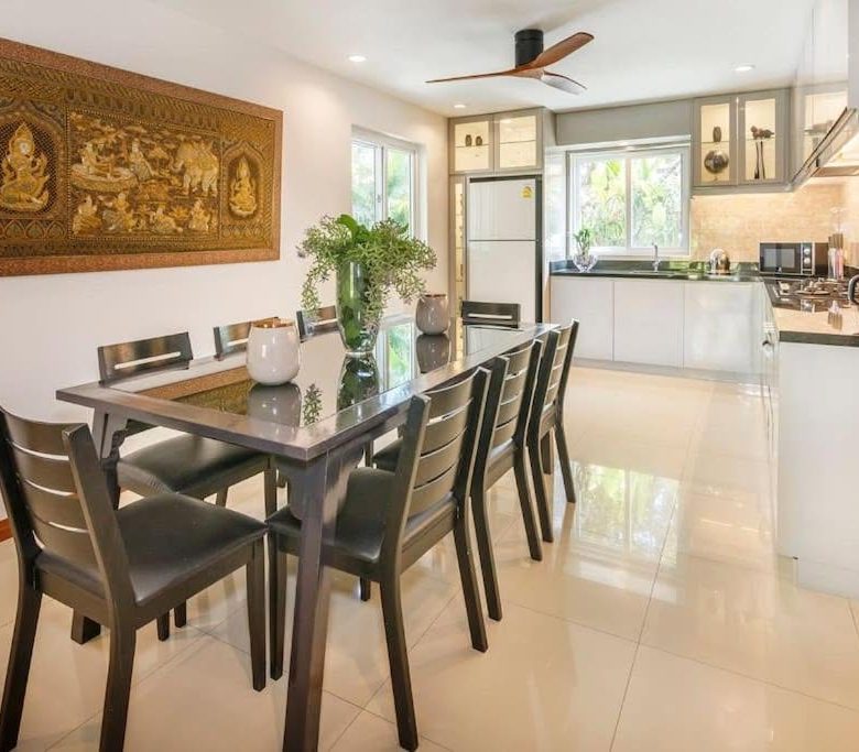 EXCLUSIVITY FOR SALE: Magnificent 2-Story Pool Villa in Thappraya Road – Pattaya