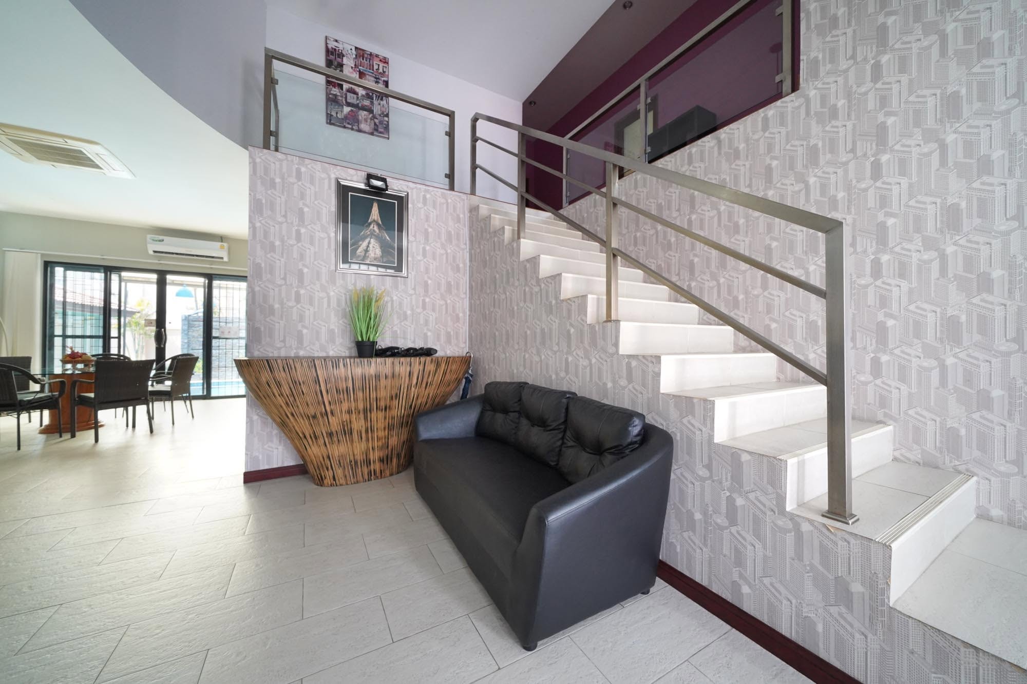 Luxury 2-Story Pool Villa in Grand TW Home 2 – South Pattaya