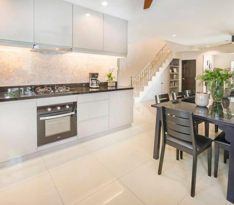 EXCLUSIVITY FOR SALE: Magnificent 2-Story Pool Villa in Thappraya Road – Pattaya