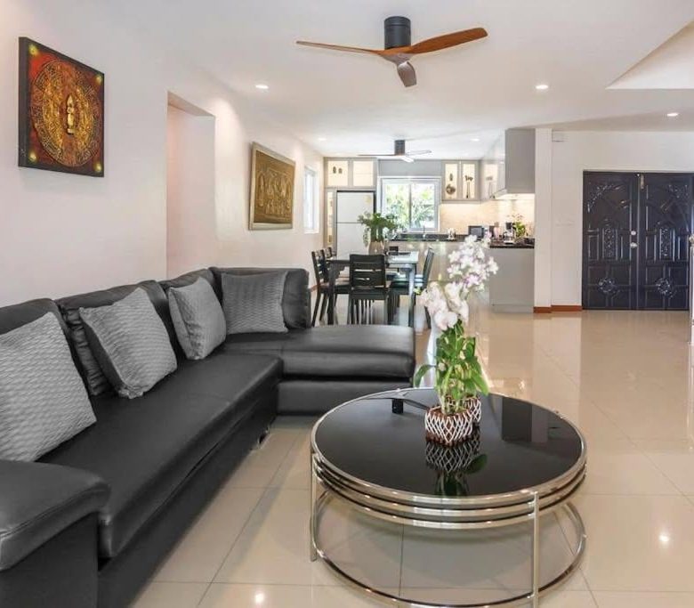 EXCLUSIVITY FOR SALE: Magnificent 2-Story Pool Villa in Thappraya Road – Pattaya