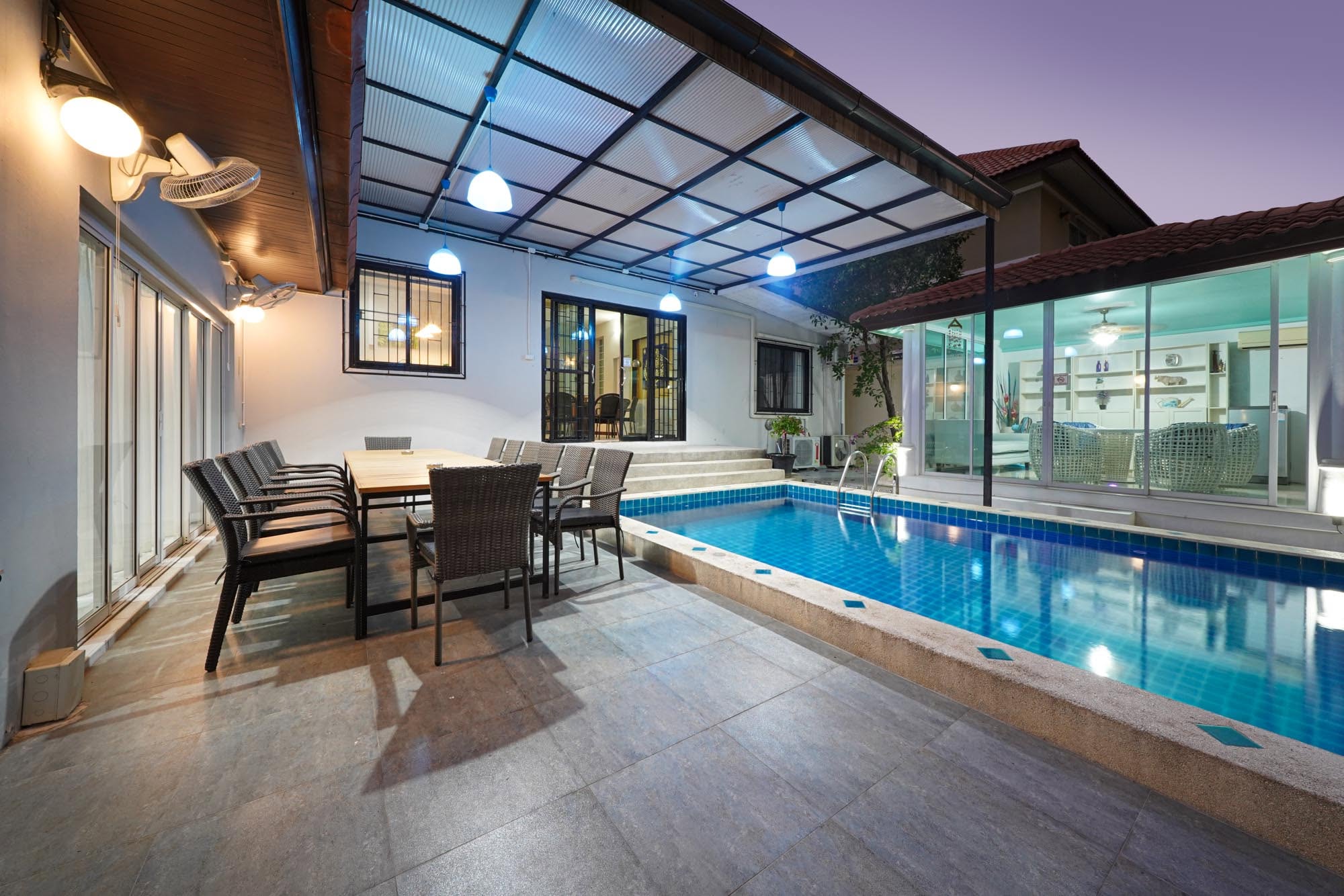 Luxury 2-Story Pool Villa in Grand TW Home 2 – South Pattaya