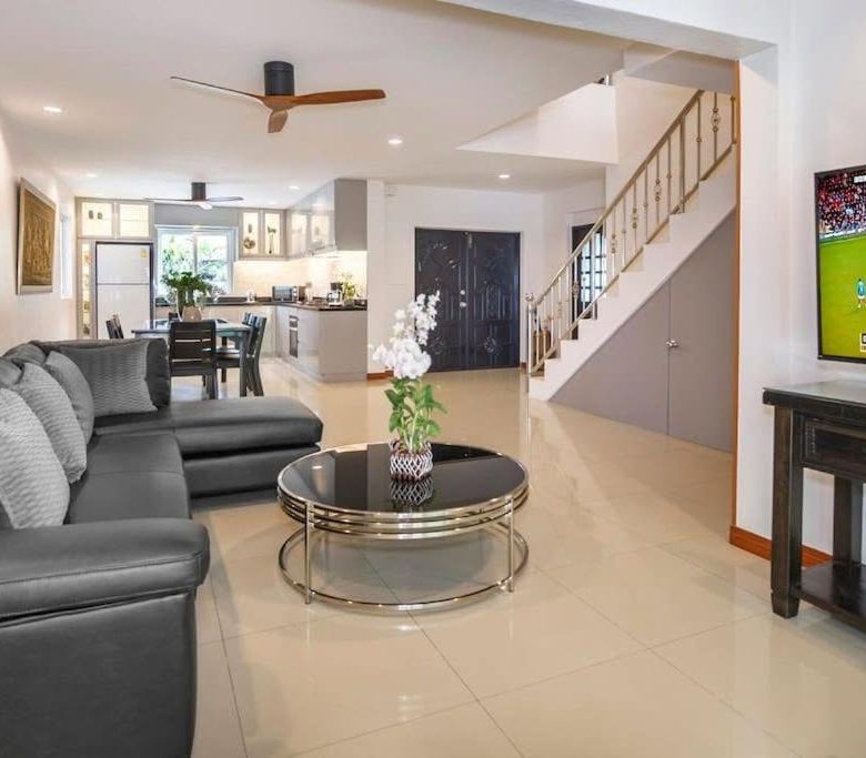 EXCLUSIVITY FOR SALE: Magnificent 2-Story Pool Villa in Thappraya Road – Pattaya
