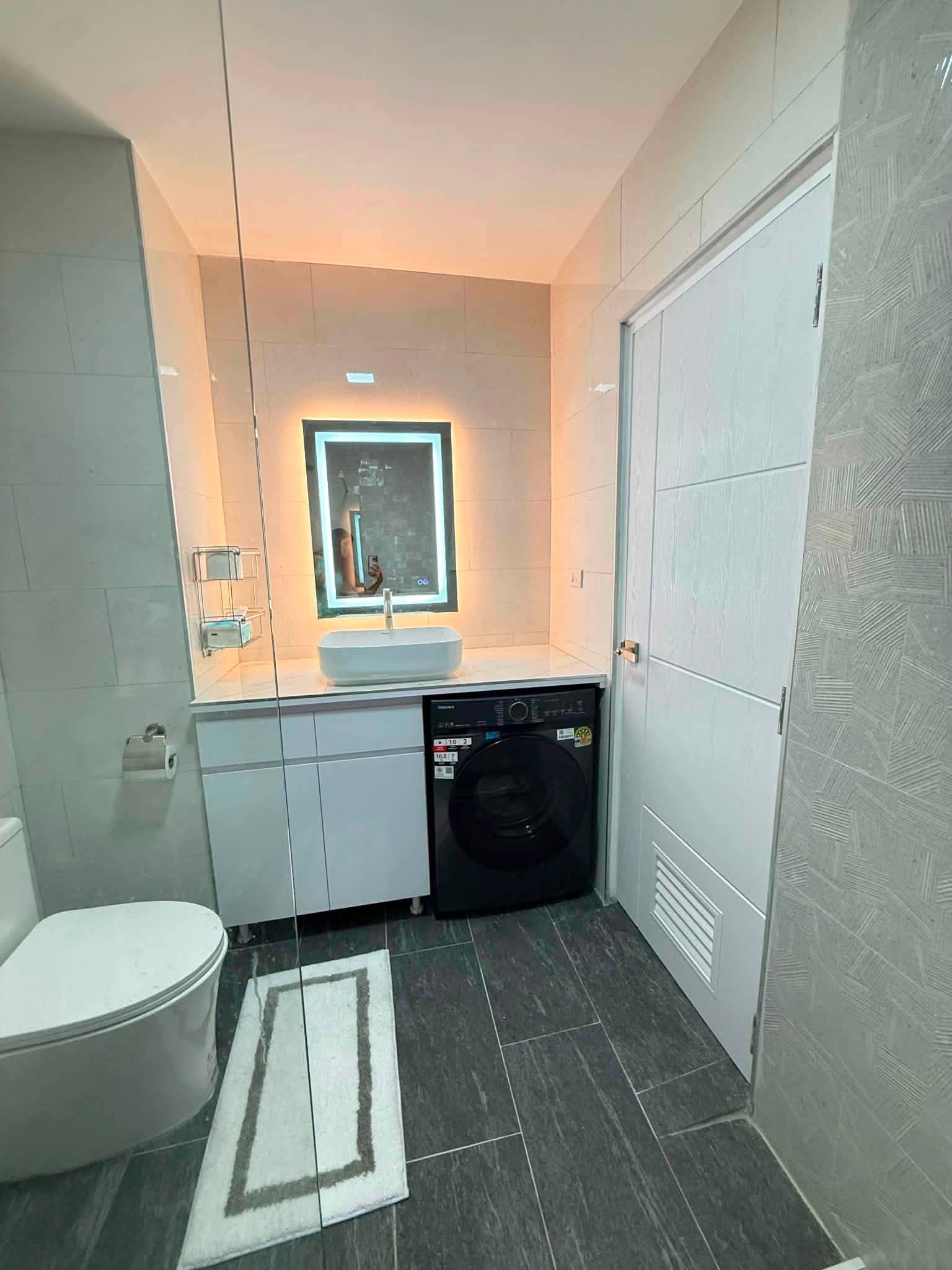 Attractive Condo 2 Bed, 1 Bath 96 SQW.@ View Talay 5D
