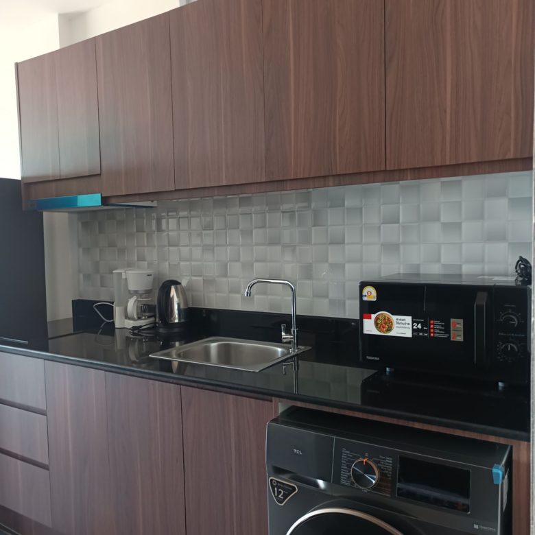 Nice Location Studio Condo 48 SQM.@ View Talay 7