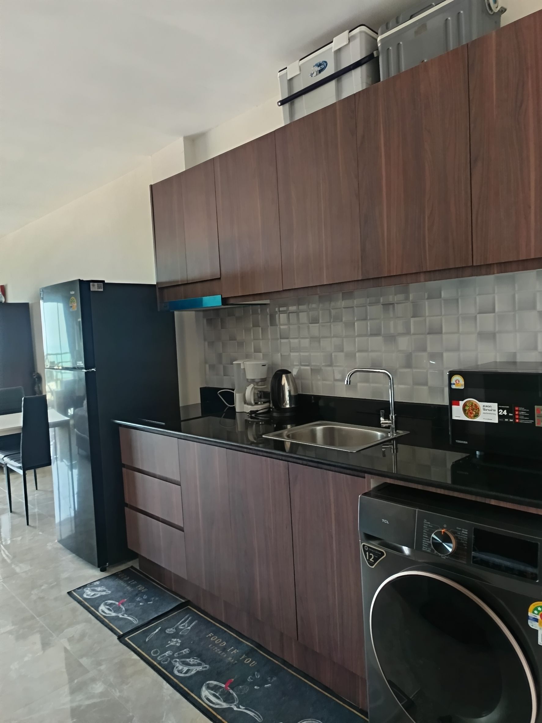 Nice Location Studio Condo 48 SQM.@ View Talay 7
