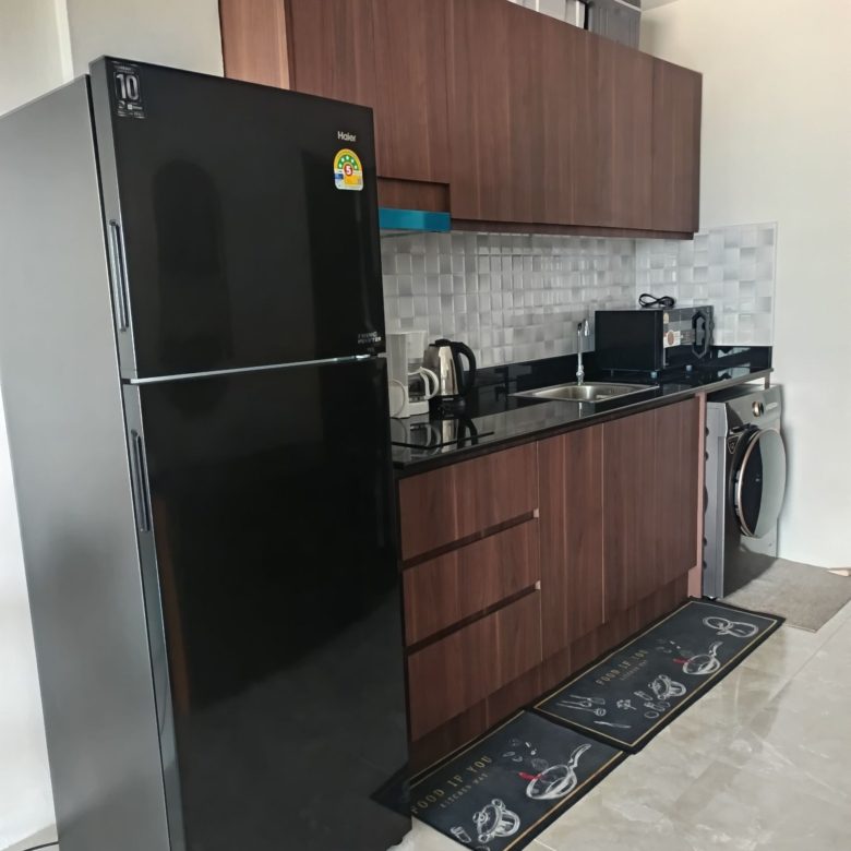 Nice Location Studio Condo 48 SQM.@ View Talay 7