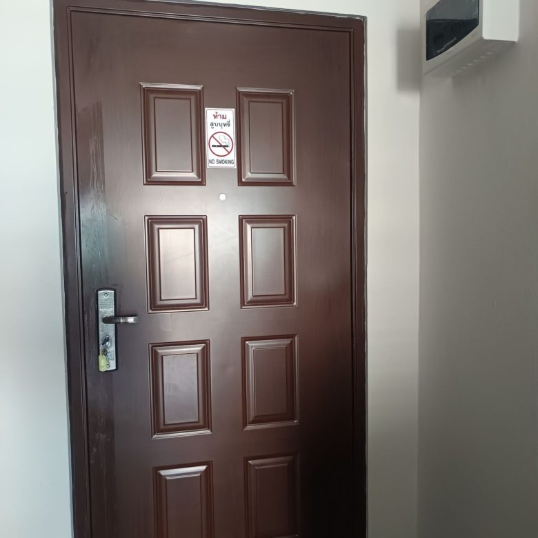 Nice Location Studio Condo 48 SQM.@ View Talay 7