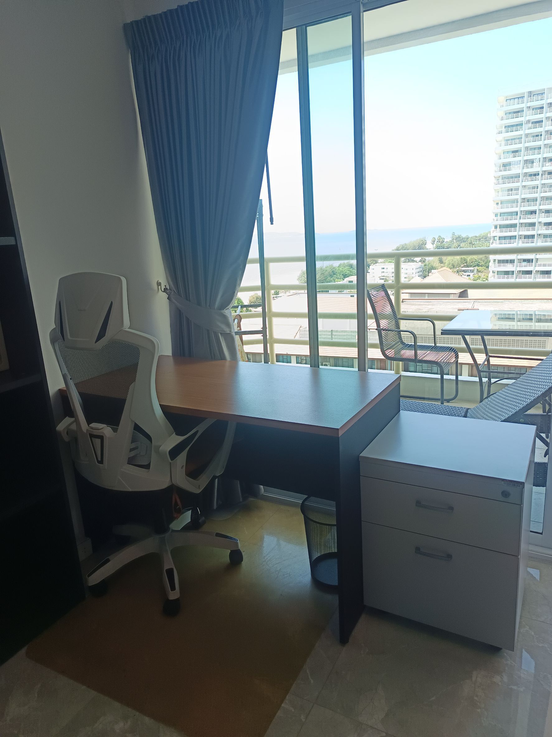 Nice Location Studio Condo 48 SQM.@ View Talay 7