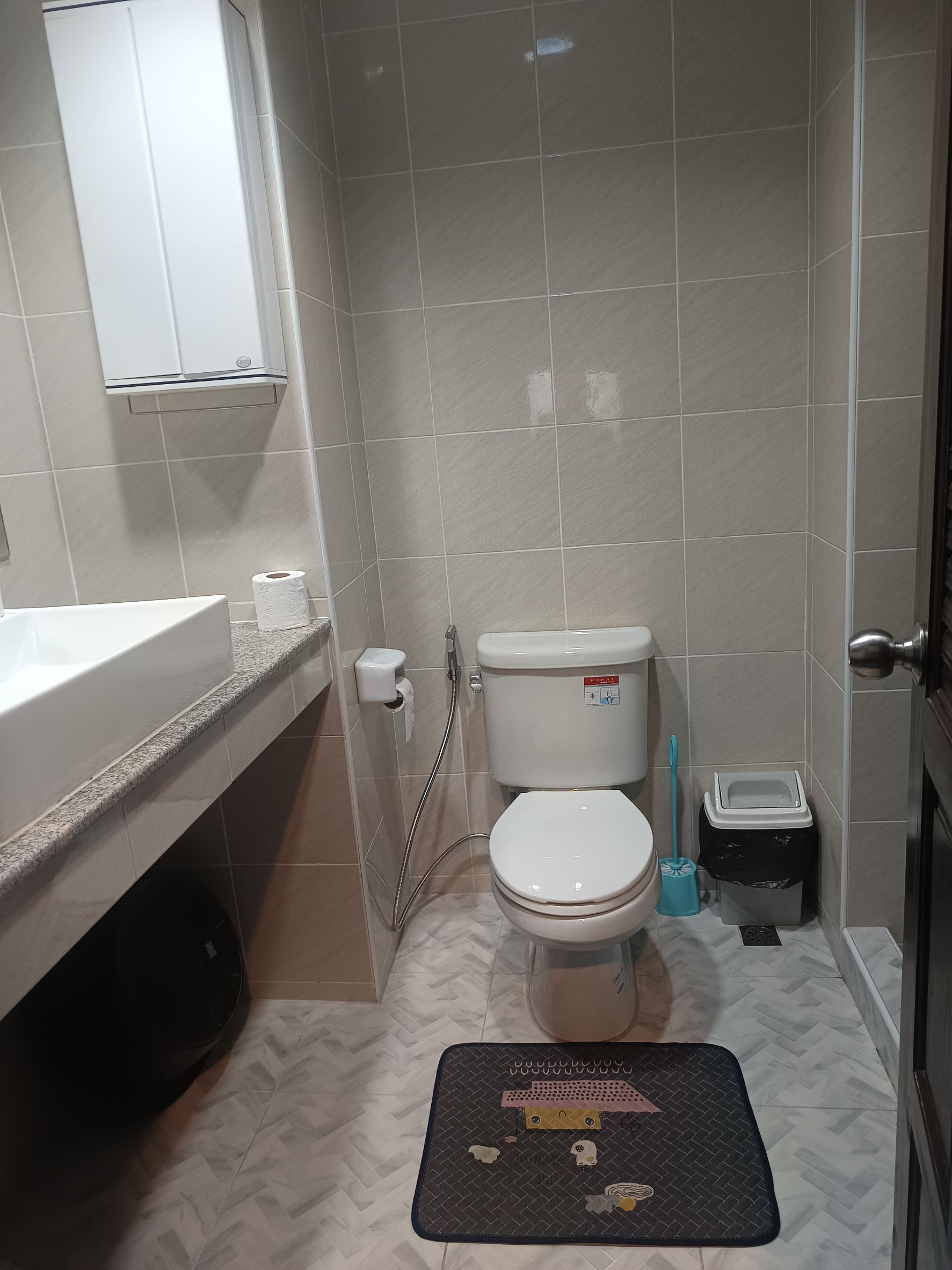 Nice Location Studio Condo 48 SQM.@ View Talay 7