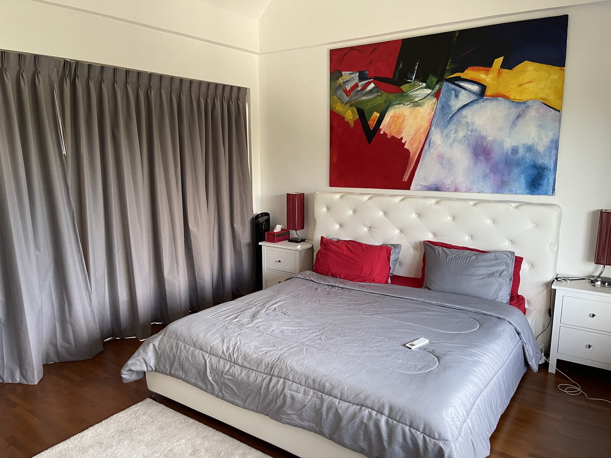 EXCLUSIVITY FOR SALE: Luxury 3-Story Townhome in Baan Somprasong – Na Jomtien