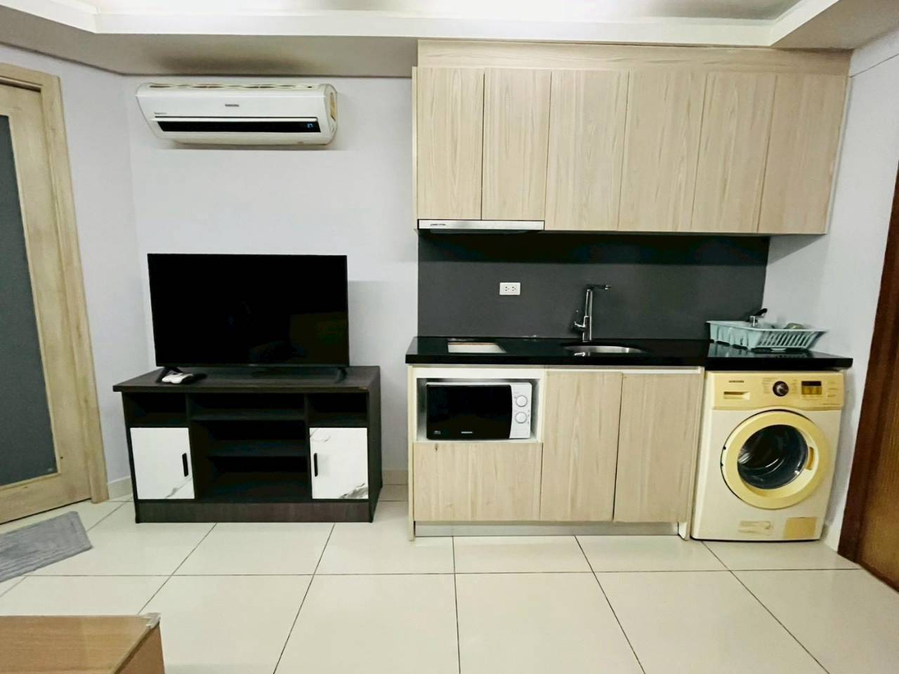 Garden View Condo 1 Bed, 1 Bath 38 SQM. @ Laguna Beach Resort 2