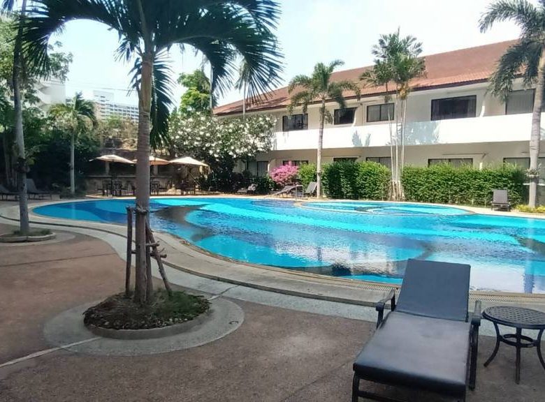 Premium Pool View Studio 45 SQM. @ View Talay Residence 2