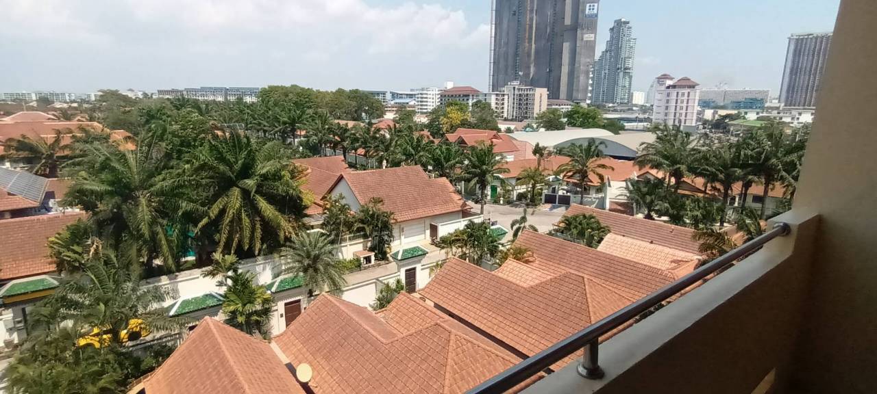 Premium Pool View Studio 45 SQM. @ View Talay Residence 2