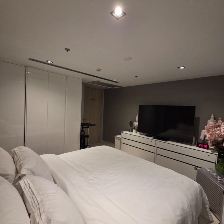 Spacious Condo 3 Bed, 2 Bath 161.15 SQM. @ Sand Condo Pratumnak