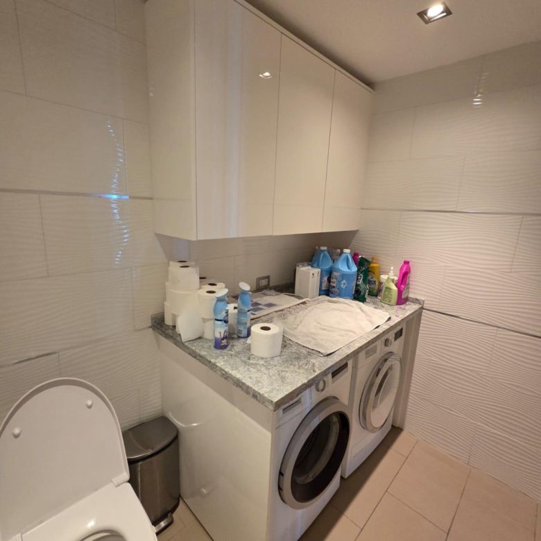 Spacious Condo 3 Bed, 2 Bath 161.15 SQM. @ Sand Condo Pratumnak