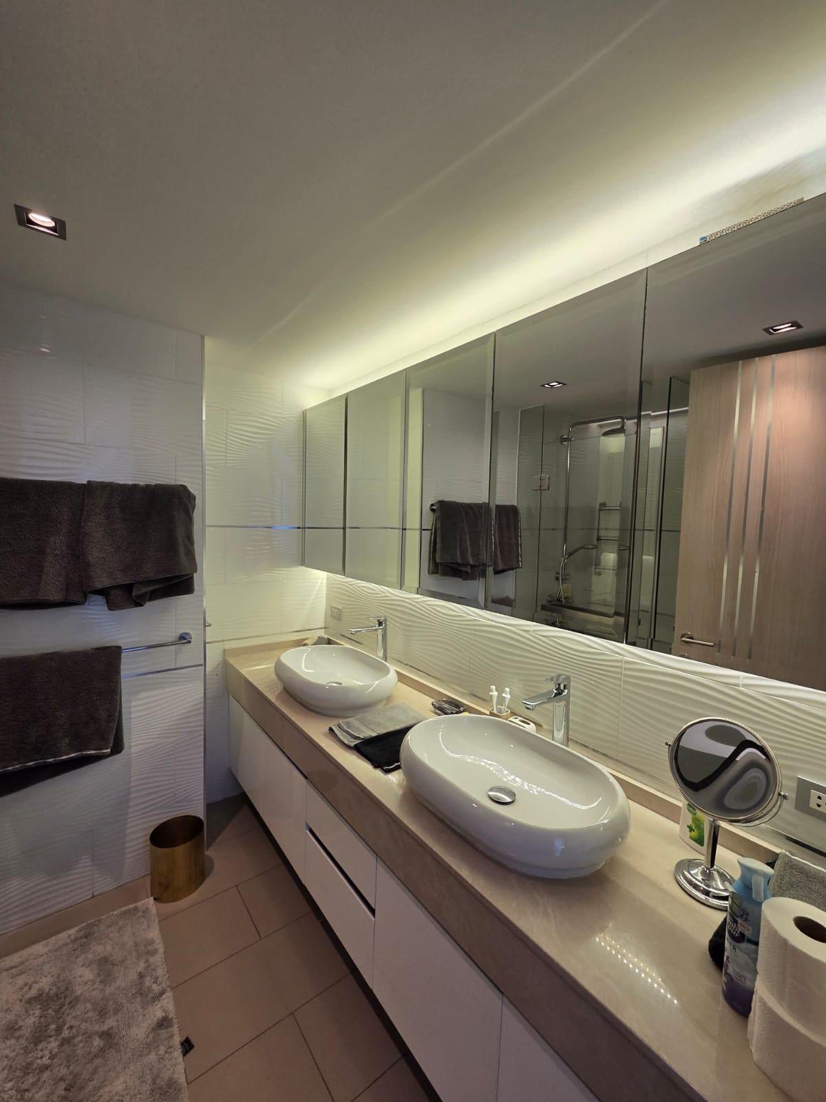 Spacious Condo 3 Bed, 2 Bath 161.15 SQM. @ Sand Condo Pratumnak