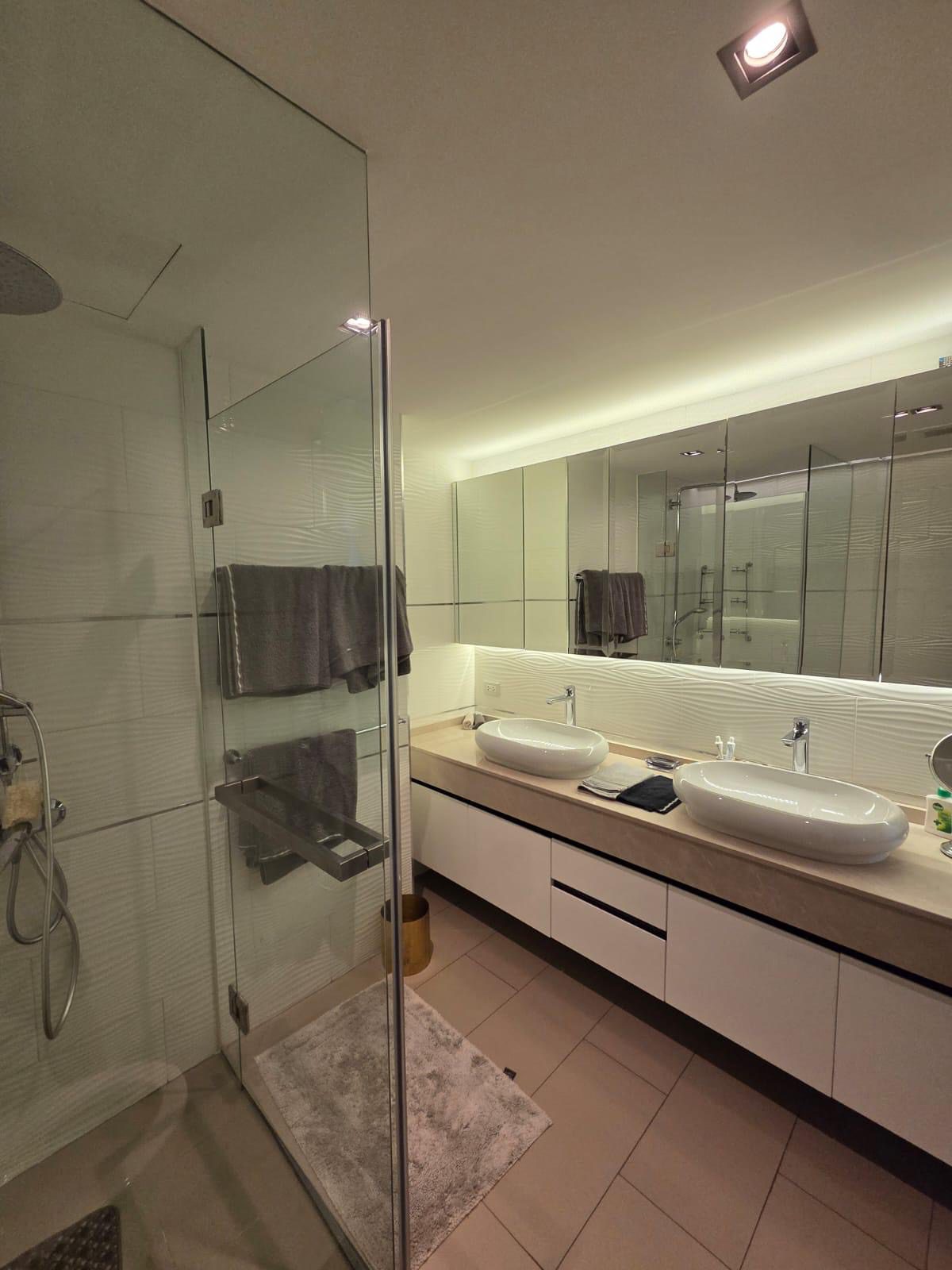 Spacious Condo 3 Bed, 2 Bath 161.15 SQM. @ Sand Condo Pratumnak