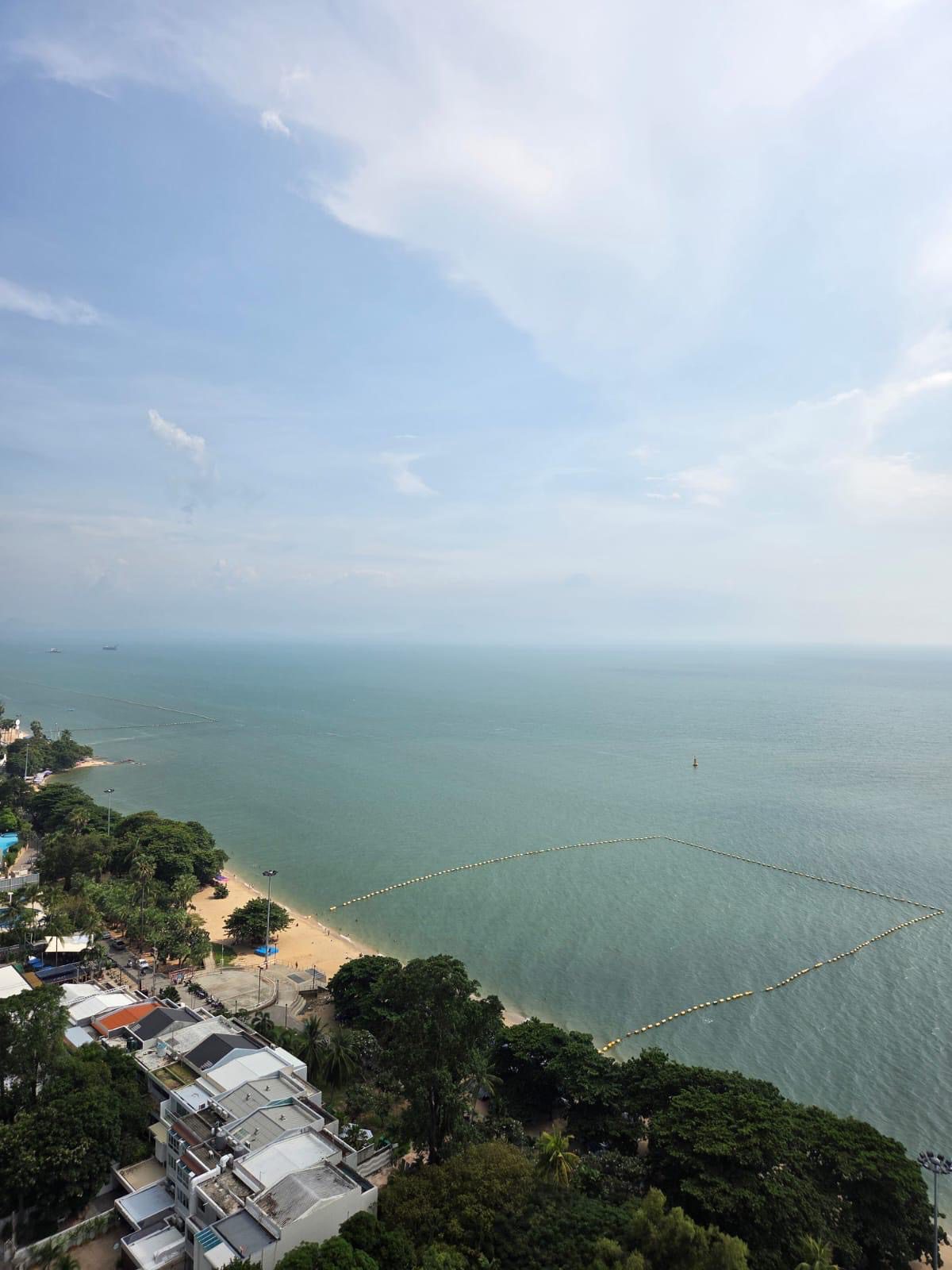S__14893248_0 Spacious Condo 3 Bed, 2 Bath 161.15 SQM. @ Sand Condo Pratumnak