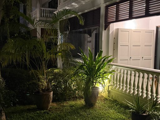 EXCLUSIVITY FOR SALE: Luxury 3-Story Townhome in Baan Somprasong – Na Jomtien
