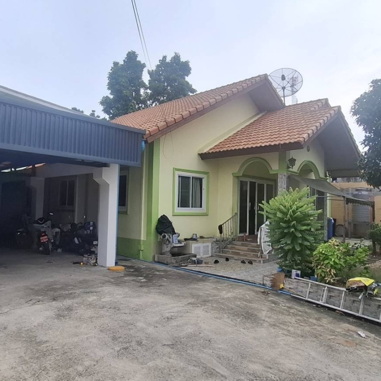 For Sale : Detached house for sale, suitable for renovation @ Soi Khao Talo