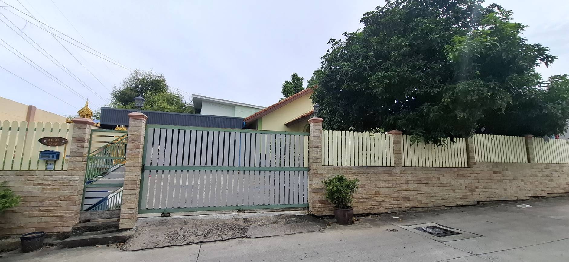 For Sale : Detached house for sale, suitable for renovation @ Soi Khao Talo