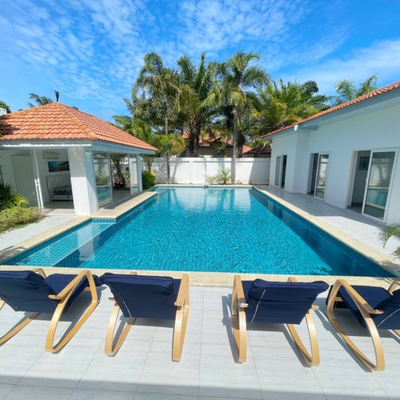 For Sale/Rent: At Majestic Residence @ Pratumnak Hill