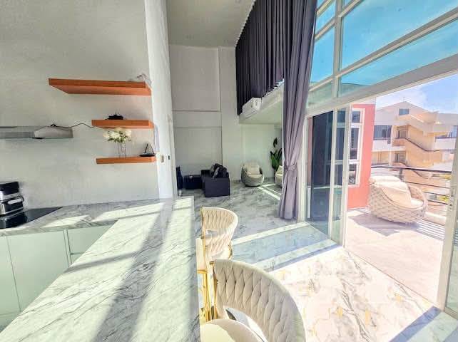 For Sale: DUPLEX PENTHOUSE OCEAN PEARL @ Pratumnak Hill