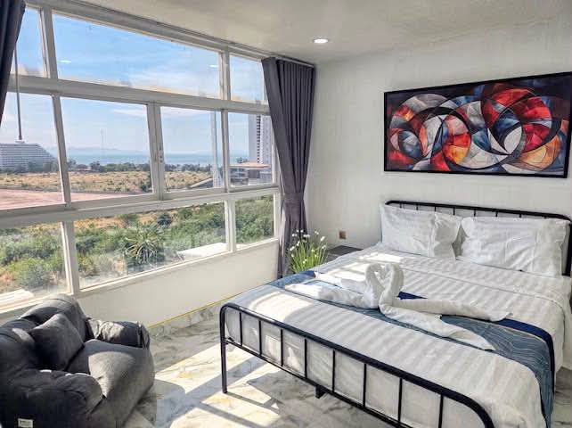For Sale: DUPLEX PENTHOUSE OCEAN PEARL @ Pratumnak Hill