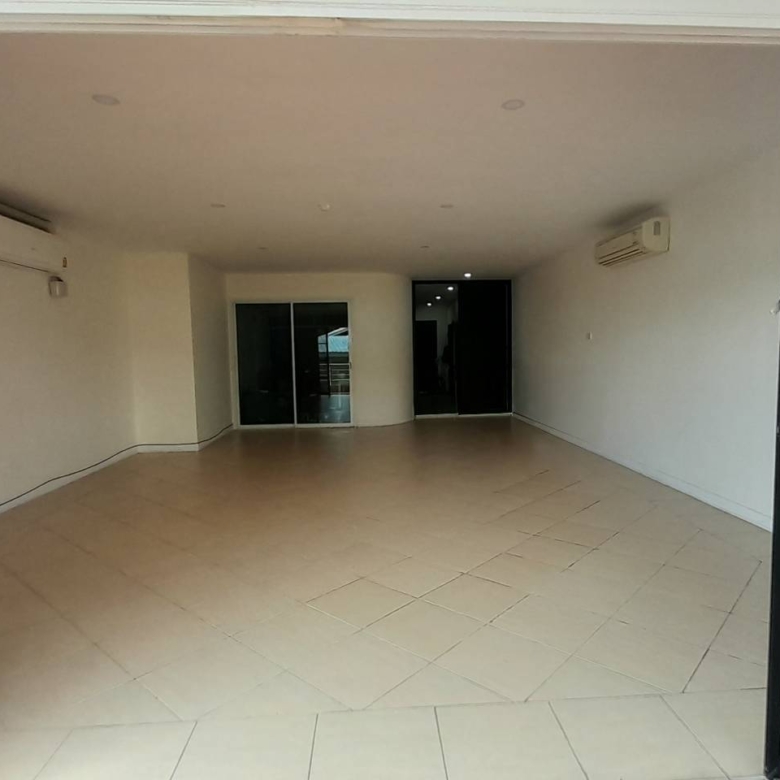 For Sale: Condo Executive Residence 4 @ Pratumnak hill