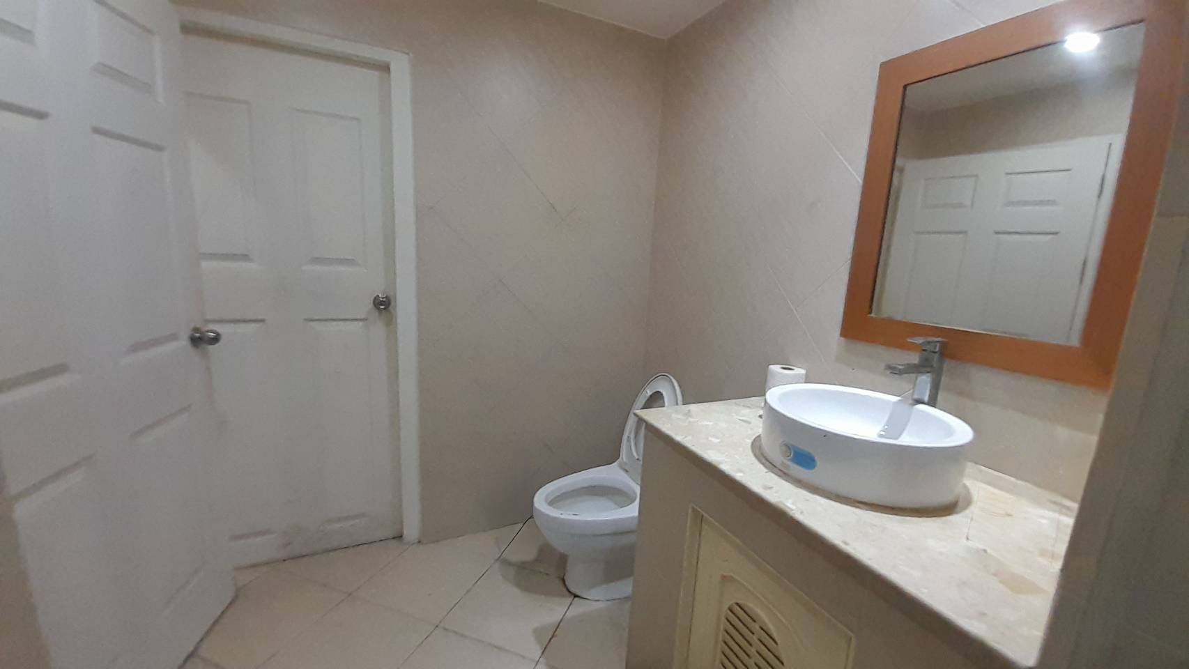 For Sale: Condo Executive Residence 4 @ Pratumnak hill