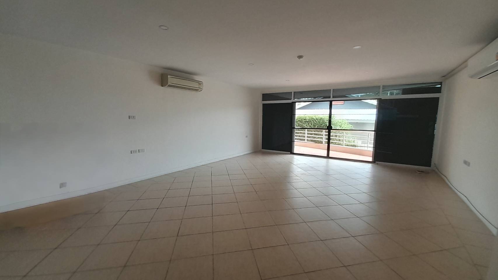 For Sale: Condo Executive Residence 4 @ Pratumnak hill